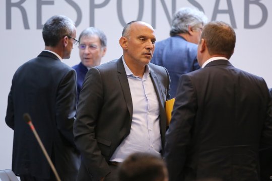 Un club din SuperLiga era ”cel mai bogat din Europa de Est” în 1990. Cine e omul care a irosit zeci de miloane de dolari: ”I-a distrus!”