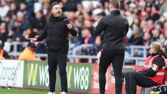 Roberto De Zerbi a intrat în birou și a început să urle la Edi Iordănescu: ”N-ai înțeles nimic! Dar nimic!”