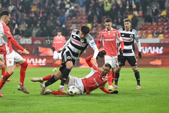 Dinamo - U Cluj, de la 21:00, pe iAMsport.ro. ”Câinii”, în căutarea primei victorii din play-off!