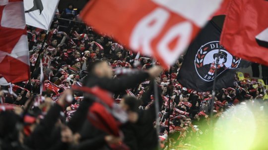 Apariție rară! Unul dintre cei mai importanți jucători străini din istoria lui Dinamo a dat lovitura de start în duelul cu U Cluj