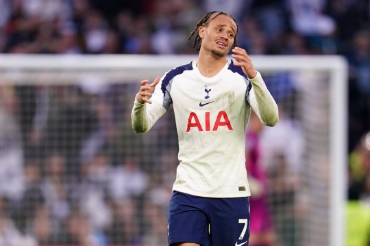 Tottenham, egalată în prelungiri și se află pe loc retrogradabil cu 5 etape înainte de finalul sezonului