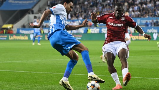 Universitatea Craiova - Rapid 1-0, ACUM, pe iAMsport.ro. Oltenii deschid scorul în startul reprizei secunde!