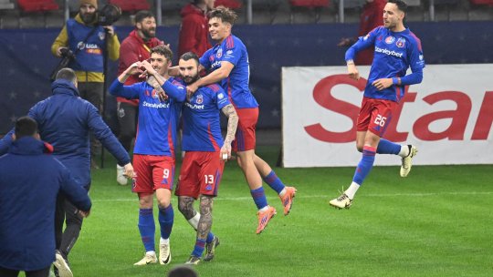 Steaua - Chindia 2-0. Drăghici și Rubio, eroii ”militarilor”. Oaspeții au terminat meciul în 9 oameni