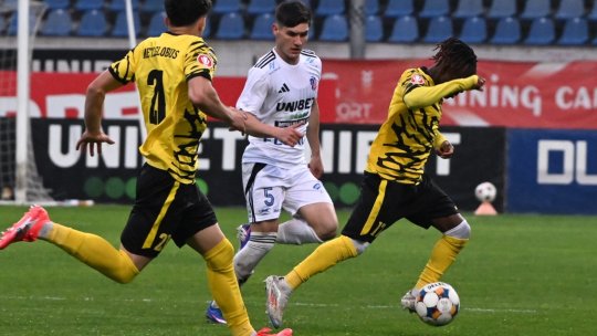 Spectacol în Moldova! Botoșani - Metaloglobus, meci cu 5 goluri