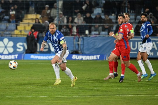 Denis Alibec, un car de nervi după eșecul cu FCSB: ”Trebuie să fim bărbați”