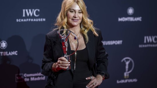 Nadia Comăneci, discurs emoționant la Gala Laureus: ”Sportul te învață să te ridici când cazi!”. "Zeița de la Montreal" a primit premiul pentru întreaga carieră
