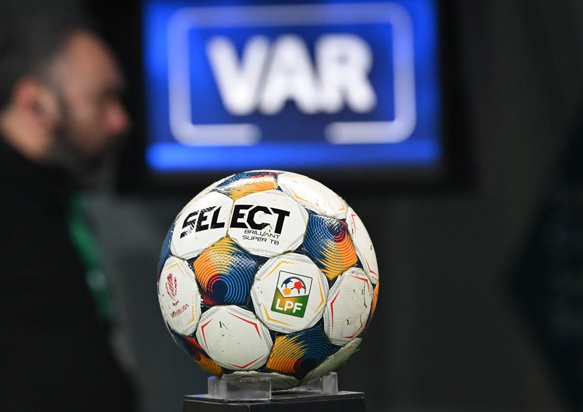 Cluburile din SuperLiga au cheltuit anul trecut în total 170 de milioane de euro