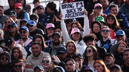 Peste jumătate de milion de argentinieni, un record, la demonstrația F1 din Buenos Aires