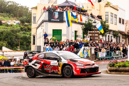 Toyota rămâne fără rival în WRC. Ogier câștigă, niponii obțin primele 4 locuri în Gran Canaria