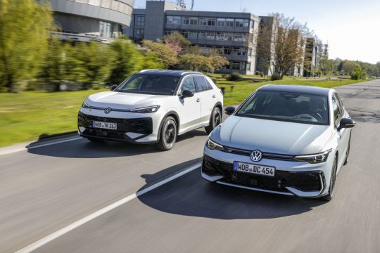 Golf și T-Roc, în versiuni full hybrid