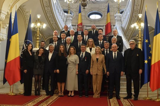 Un club din SuperLiga ar urma să fuzioneze cu altă echipă, iar mai mulți membri ai Generației de Aur ar fi așteptați să semneze: ”Ăsta e următorul pas”