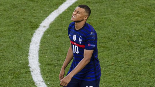 Mbappe a vrut să se retragă de la naționala Franței: ”Nu pot juca pentru oameni care cred că sunt o maimuță dacă nu marchez!”