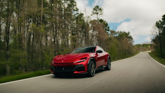 Ferrari îmbunătățește Purosangue: upgrade-uri și performanțe noi