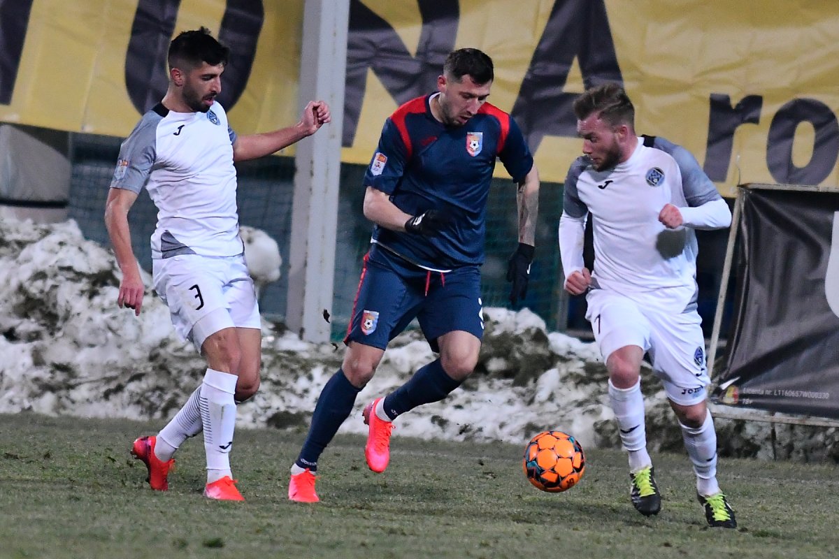 Frații Costea au fost pe rând coechipieri și adversari în Liga I