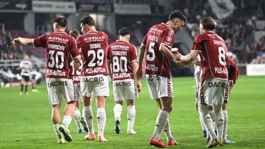 Scandal în Giulești! Rapid, întoarsă de Universitatea Cluj, iar suporterii au explodat după final