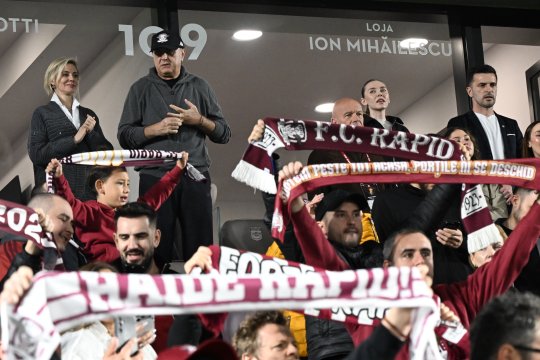 Dă de pământ cu liderul SuperLigii: ”Victoria fotbalului amator. Ne întoarcem în anii '50”