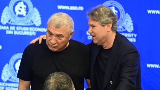 Soluția indicată de Victor Becali după ratarea calificării la Mondial: ”Știți că eu nu sunt cel mai apropiat om de Mircea Lucescu”