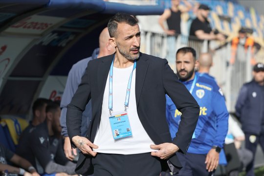 Mehmet Topal l-a ”înțepat” pe Eugen Neagoe, după succesul la revenirea pe banca Petrolului: ”Nici nu ar fi trebuit să ajungă aici echipa”