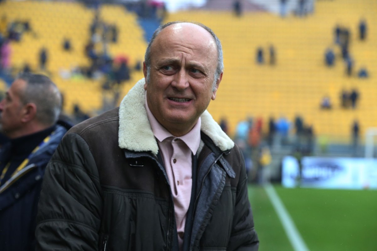 Dan Șucu este acționar majoritar la Genoa din decembrie 2024