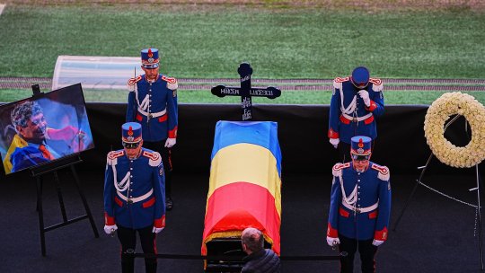 Sicriul cu trupul neînsuflețit al lui Mircea Lucescu a ajuns la Arena Națională. Când și unde va fi înmormântat