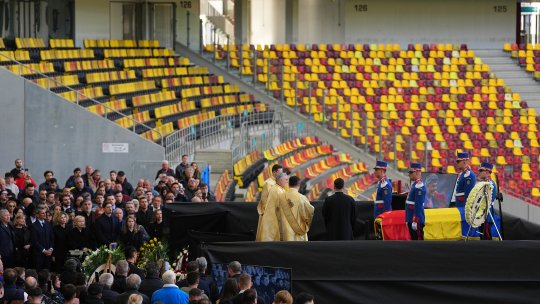 Aflați în război, Ionuț Lupescu și Răzvan Burleanu au stat unul lângă altul la priveghiul lui Mircea Lucescu