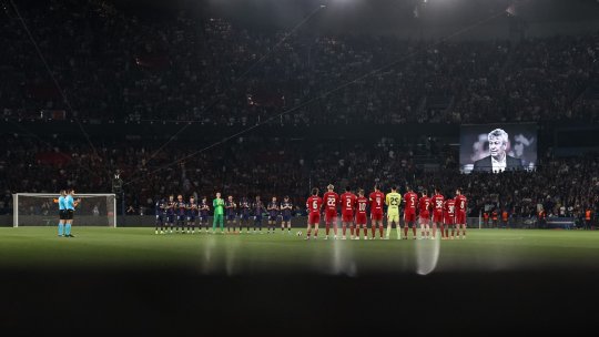 Momente emoționante pe Camp Nou și Parc des Princes, în memoria lui Mircea Lucescu