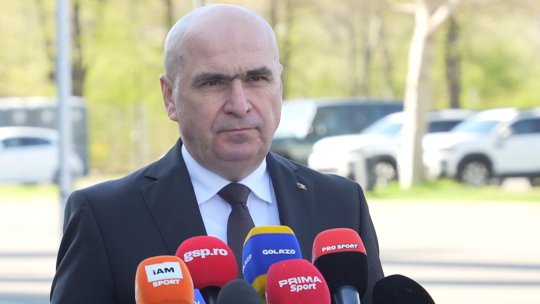 Ilie Bolojan, discurs de doar 15 secunde după ce i-a adus un ultim omagiu lui Mircea Lucescu