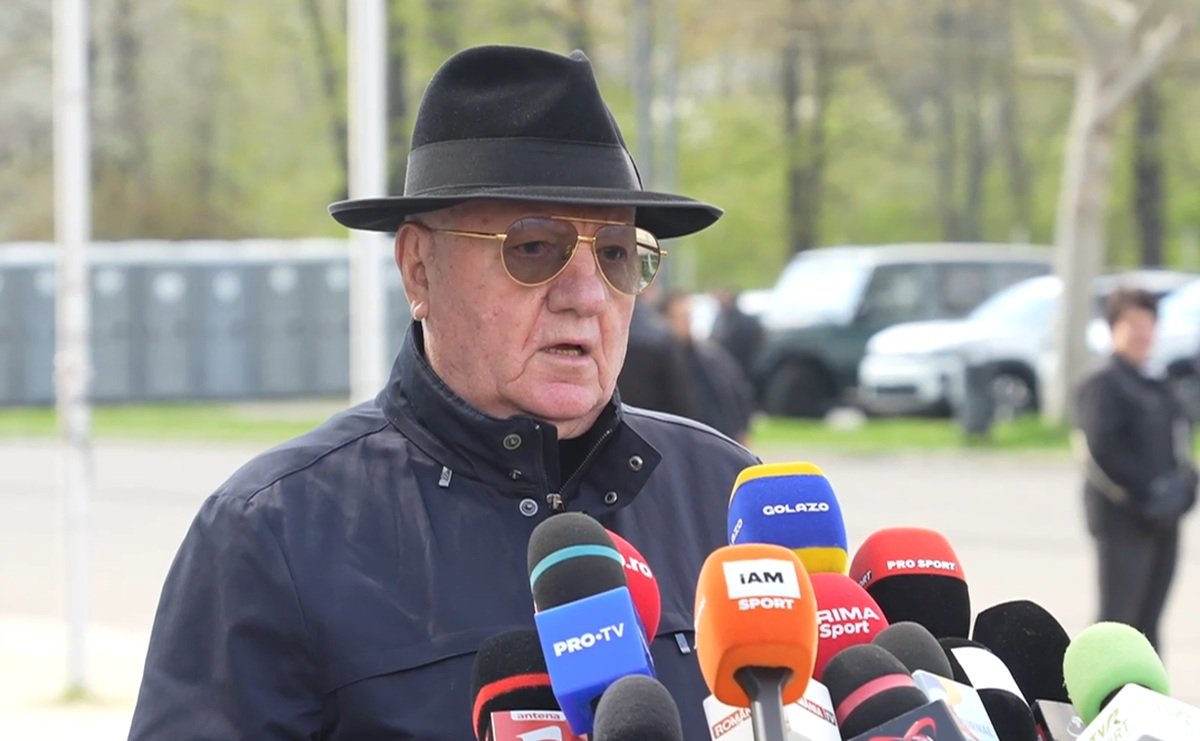 Dumitru Dragomir i-a adus un ultim omagiu lui Mircea Lucescu