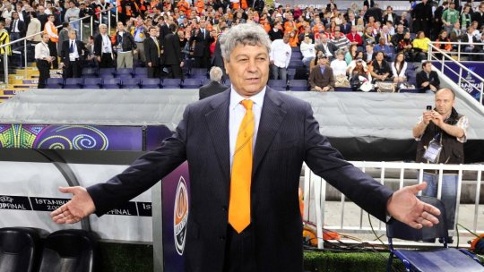 Tribut pentru Mircea Lucescu în centrul Bucureștiului
