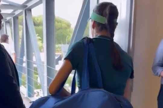 Sorana Cîrstea, luată prin surprindere când a văzut ce o așteaptă la ieșirea din arenă: ”Mamma mia”