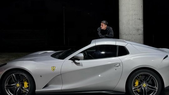 David Popovici are bolid nou! A fost surprins pe străzile din București