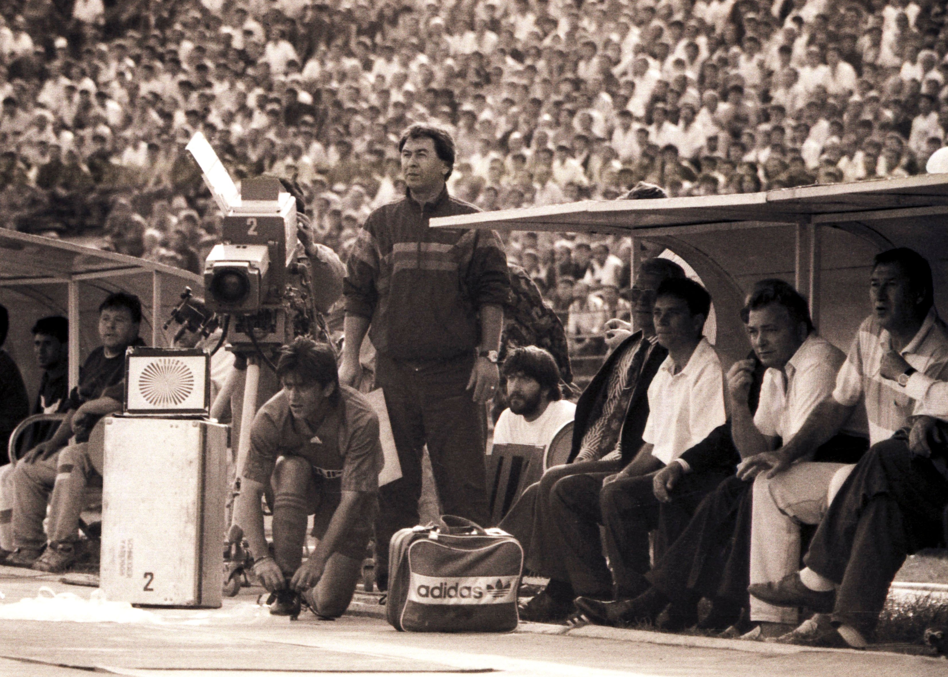 Lăcătuș: ”Dacă era alt antrenor în afară de Ienei, nu ajungeam în finala din '86! Știa să închidă ochii, să treacă cu vederea actele de indisciplină”