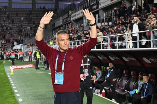 ”În ce țară de tâmpiți trăim?”. L-a auzit pe Neluțu Varga și nu s-a putut abține: ”Pancone, pleacă de acolo!”
