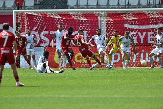Play-off-ul Ligii 2 a luat sfârșit: Corvinul și Sepsi au promovat direct! Cine se duelează la baraj