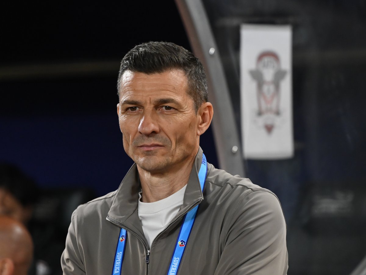 Costel Gâlcă a fost instalat în acest sezon pe banca tehnică a Rapidului.