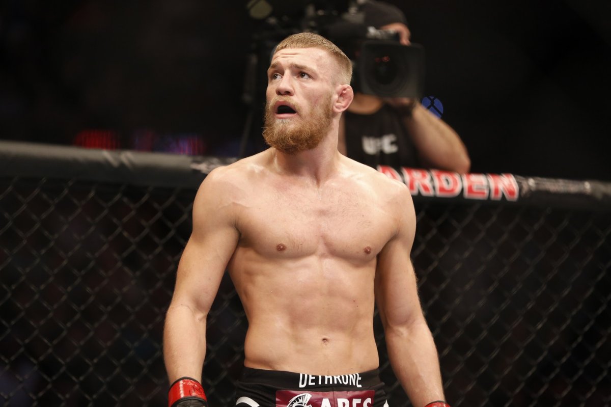 Connor McGregor are un meci la profesioniști la box, pierdut