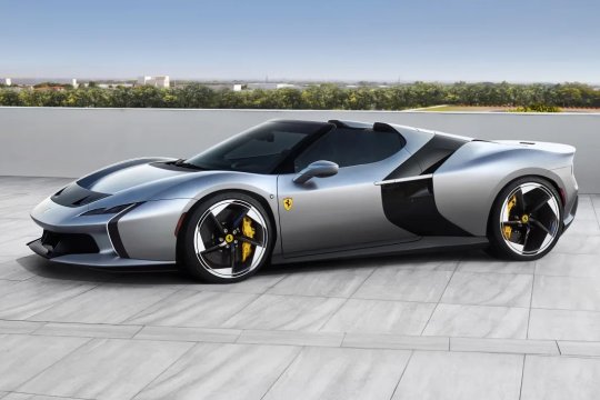 Ferrari HC25, roadster pur cu ”suflet” V8
