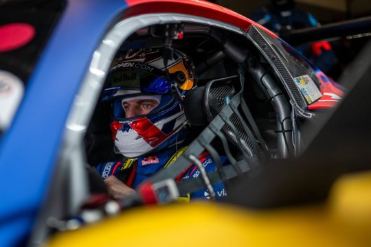 Dureros! O defecțiune tehnică i-a ”răpit” victoria lui Verstappen