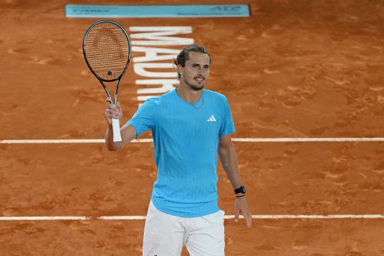 Zverev a trecut lejer de Alexander Blockx și se va lupta cu Sinner pentru trofeul de la Madrid