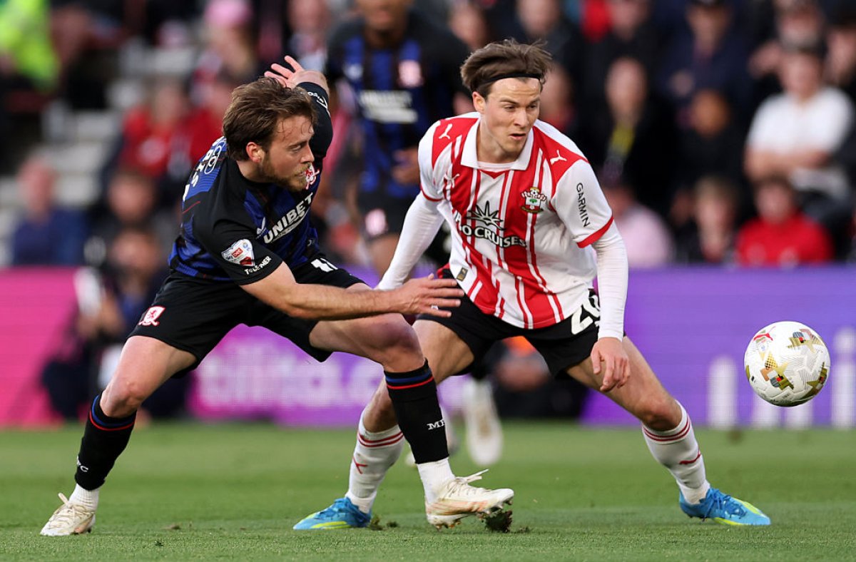 Southampton a învins-o pe Middlesbrough pe teren în semifinala play-off-ului de promovare în Premier League, însă a fost exclusă inainte de disputarea finalei cu Hull