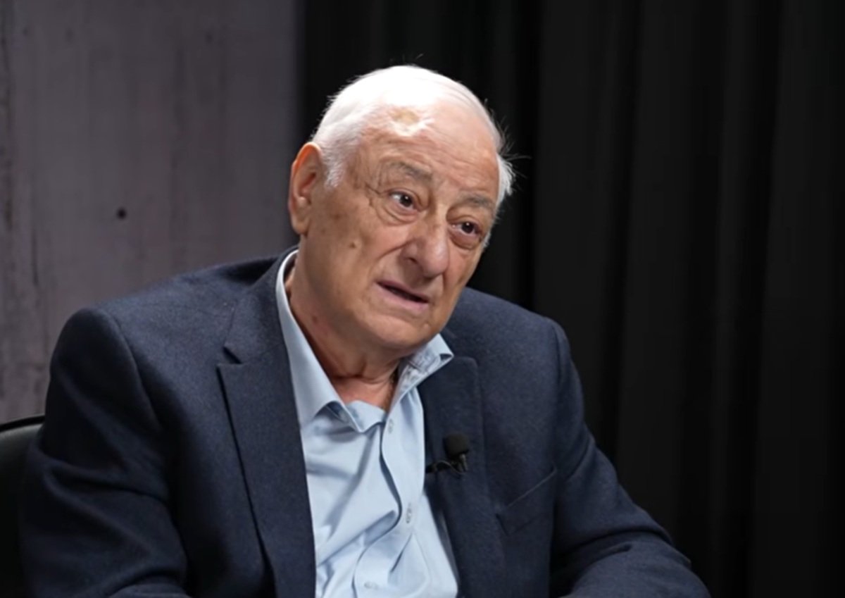 Pompiliu Popescu este cel mai cunoscut medic din istoria echipei naționale
