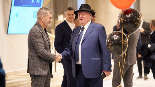 Ivanovici și Dragomir, dialog fabulos: ”Ce te-ai îngrășat așa rău, nea Mitică?! Nu îți stă bine!” / ”M-am apucat de băutură! Chiar mă simt bine dacă beau șpriț seara”