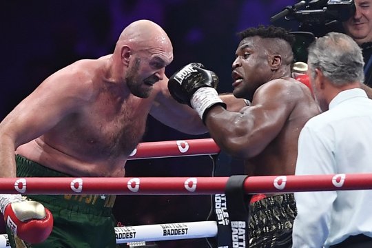 Tyson Fury și Anthony Joshua, anunț important pentru suporterii lor