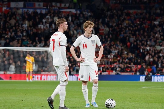 Barcelona a ieșit la cumpărături în Regat. Starul pe care este gata să i-l sufle lui Bayern și Liverpool