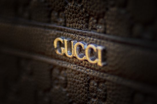Gucci, parteneriat istoric în Formula 1! O echipă îi va purta numele și culorile din 2027