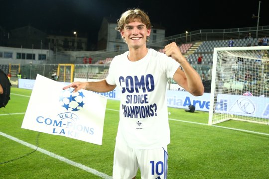 Vrea să rămână la echipa sa, dar Real Madrid încearcă să îl transfere ”cu forța”!