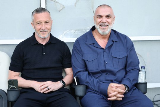 Mihai Stoica a pus mâna pe telefon și i-a chemat să semneze cu FCSB: ”Gata, e rezolvat tot!”