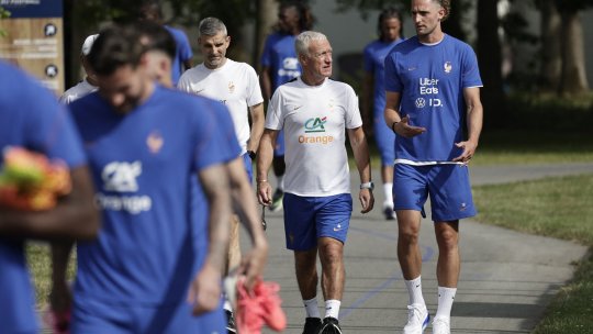 Didier Deschamps, precaut înaintea Cupei Mondiale: ”Să nu ne gândim deja la finală!”