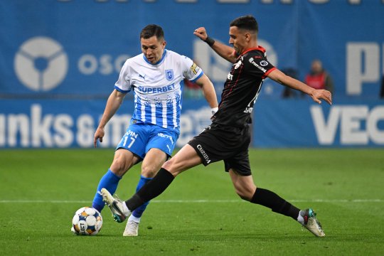 Universitatea Craiova - Dinamo 1-1, ACUM, pe iAMsport.ro. Nebunie în Bănie! Două goluri marcate în 3 minute