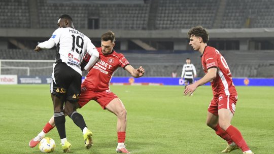 Dennis Politic, apărat de un fost internațional: ”Eu îl cred!”. Pleacă de la FCSB?